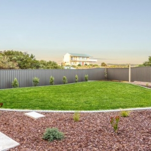 Landscaping, Landscapers, Landscaping Design, Brick Edging, Turf Installation, Irrigation, Fencing Contractors, Rain Water Tank Installation, Middleton SA