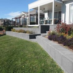 Retaining Wall, Block Wall, Raised Garden Beds, Port Noarlunga, Victor Harbor, Middlton SA, Hayborough, Goolwa, Hindmarsh Island