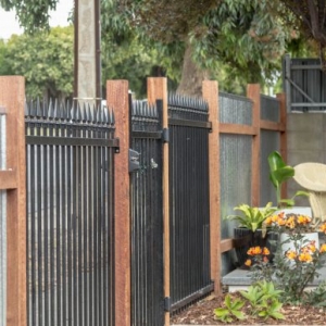 Fencing Contractors, Fencing, Fences, Spear Fencing, Landscaping, Landscapers, Latch Lokk, Victor Harbor, Fleurieu